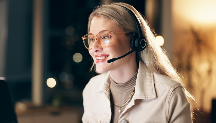 A female customer service rep.